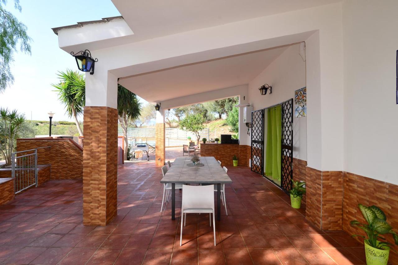 Villa Trappeto Trappeto  Ngoại thất bức ảnh